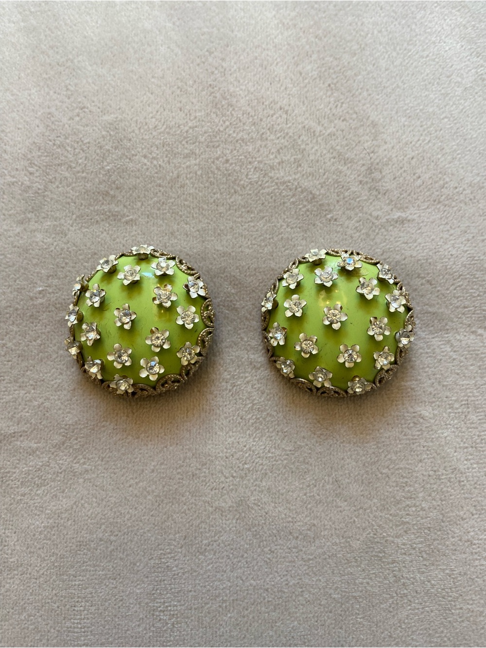 Vintage 1950’s Green Floral Crystal Dome Clip-On Earrings with Gold Trim